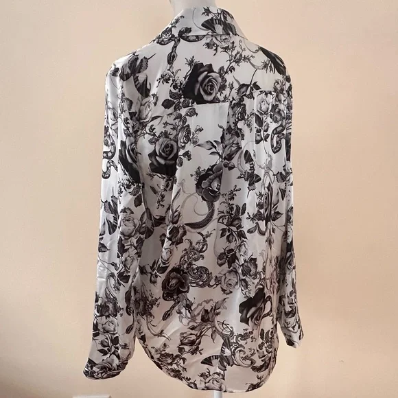 L'AGENCE Tyler Floral Print Woven Silk Shirt - Picture 6 of 12